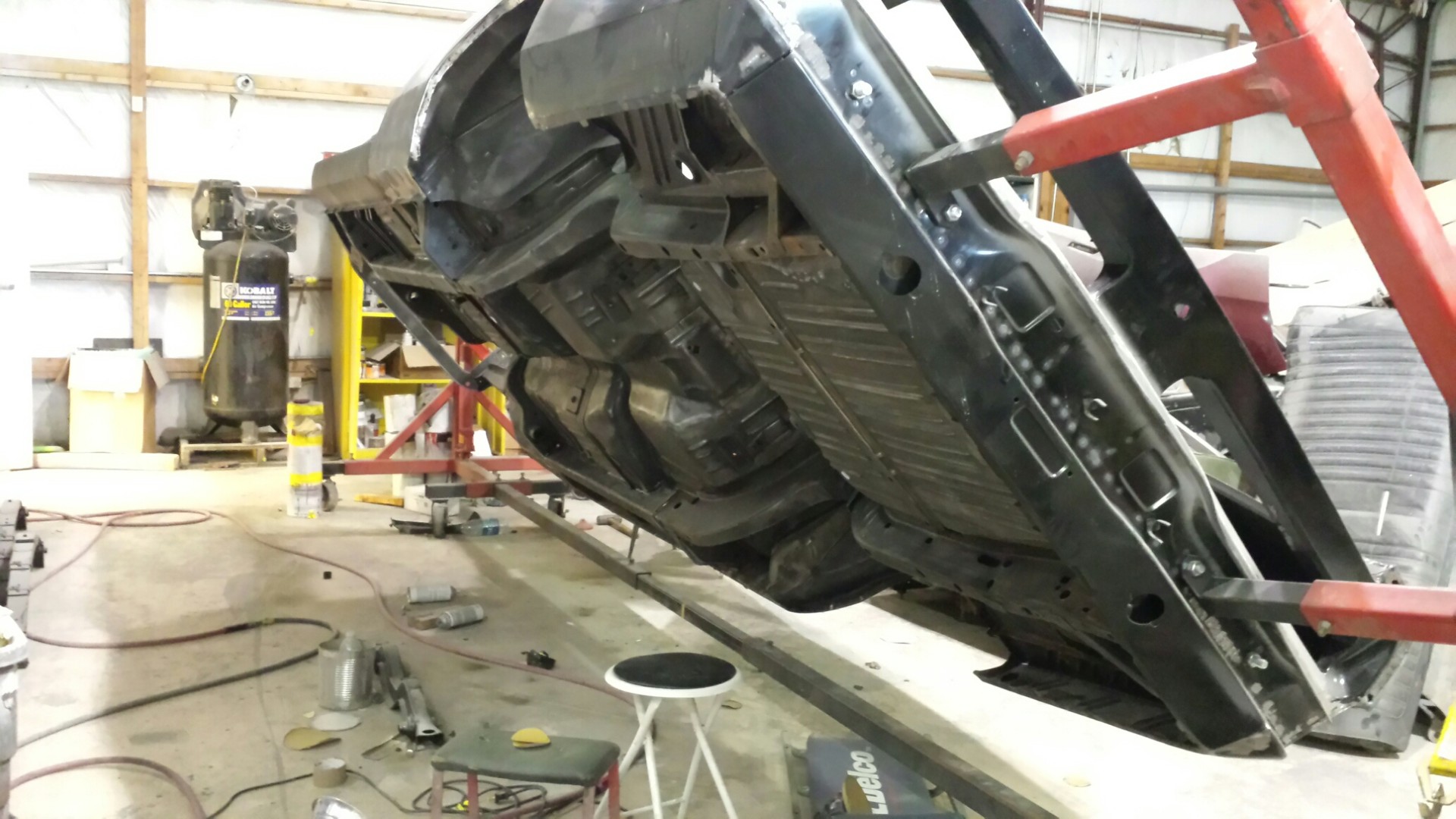 1970 Dodge Charger Renovation: Reviving an American Icon - Image 2