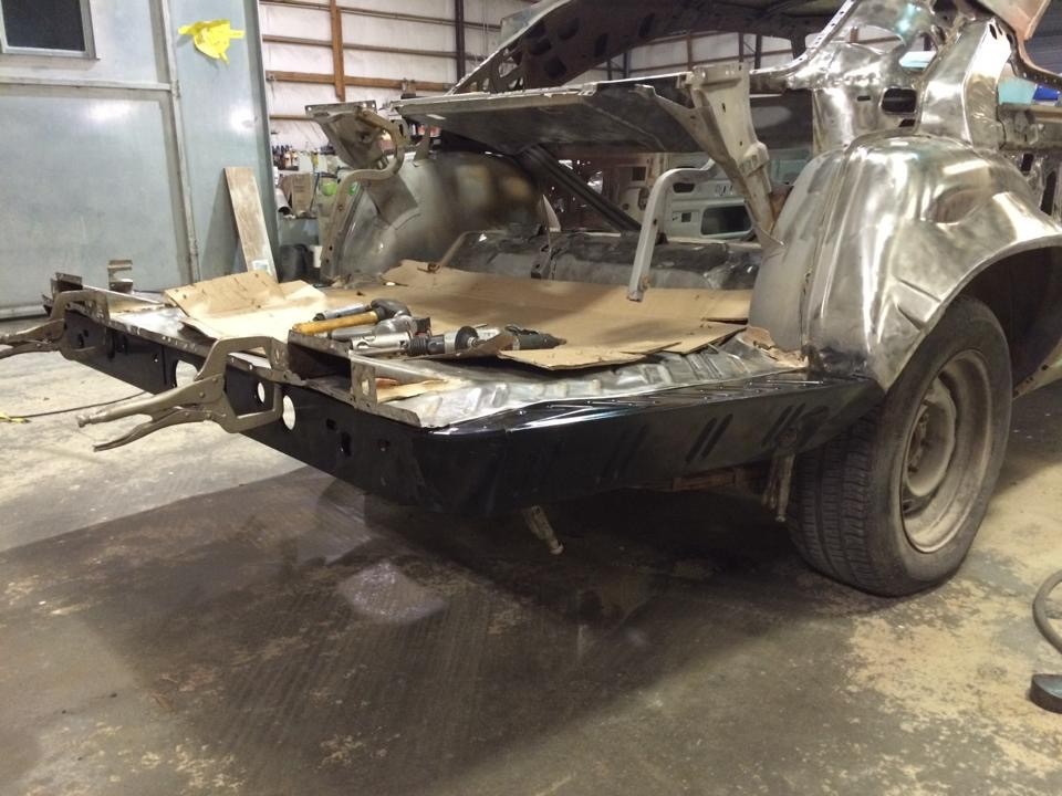 1970 Dodge Charger Renovation: Reviving an American Icon - Image 3